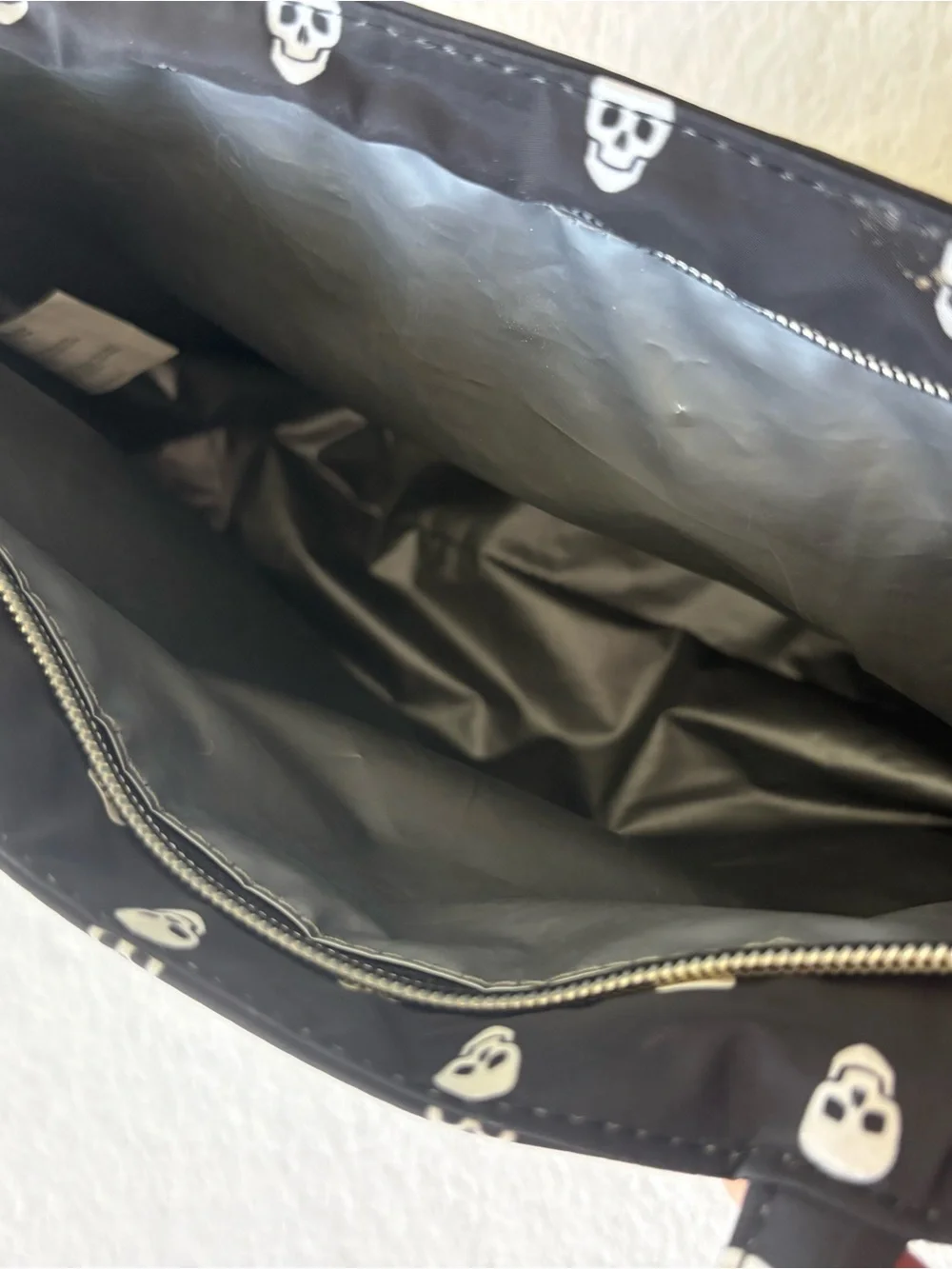 Betsey Johnson Black Skull Print Tote Bag cooler